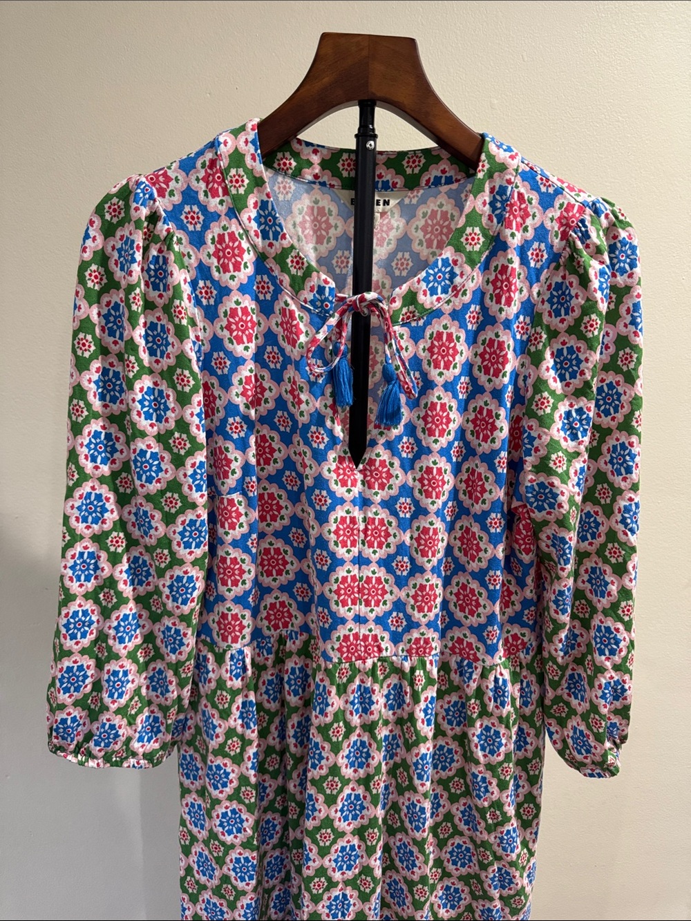 Boden Notch Neck Midi Dress (Size 10R) - Picture 5 of 13